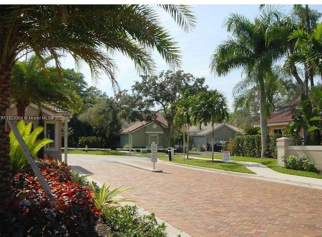 321 NW 100th Ave, Plantation, FL 33324 - view of home's community