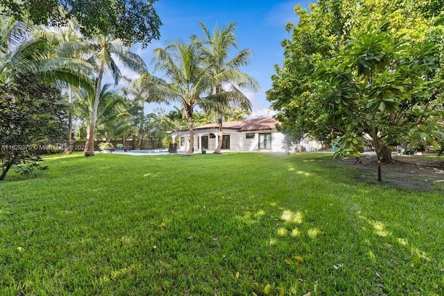 18301 SW 86th Ave, Palmetto Bay, FL 33157 - view of green lawn
