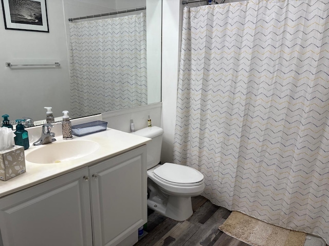 4506 SW 160th Ave Unit 1118, Miramar, FL 33027 - full bath featuring vanity, wood finished floors, and curtained shower