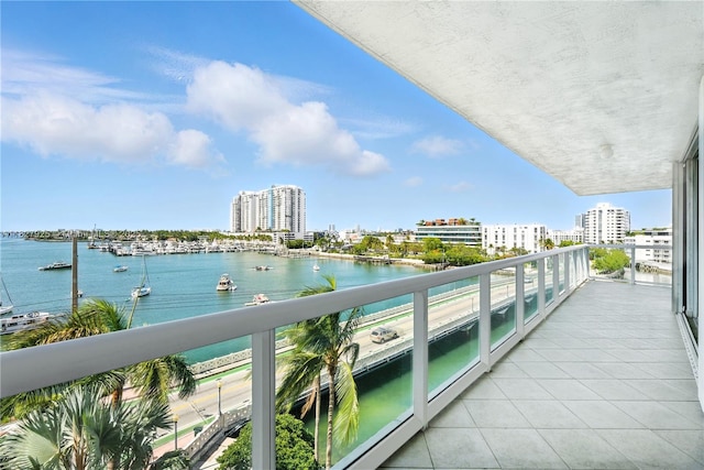 10 Venetian Way Unit 604, Miami Beach, FL 33139 - photo 3