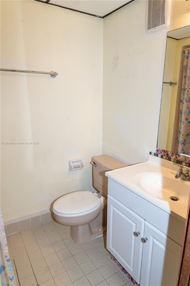 3719 Riverside Dr Unit 3719, Coral Springs, FL 33065 - full bath with vanity and tile patterned flooring