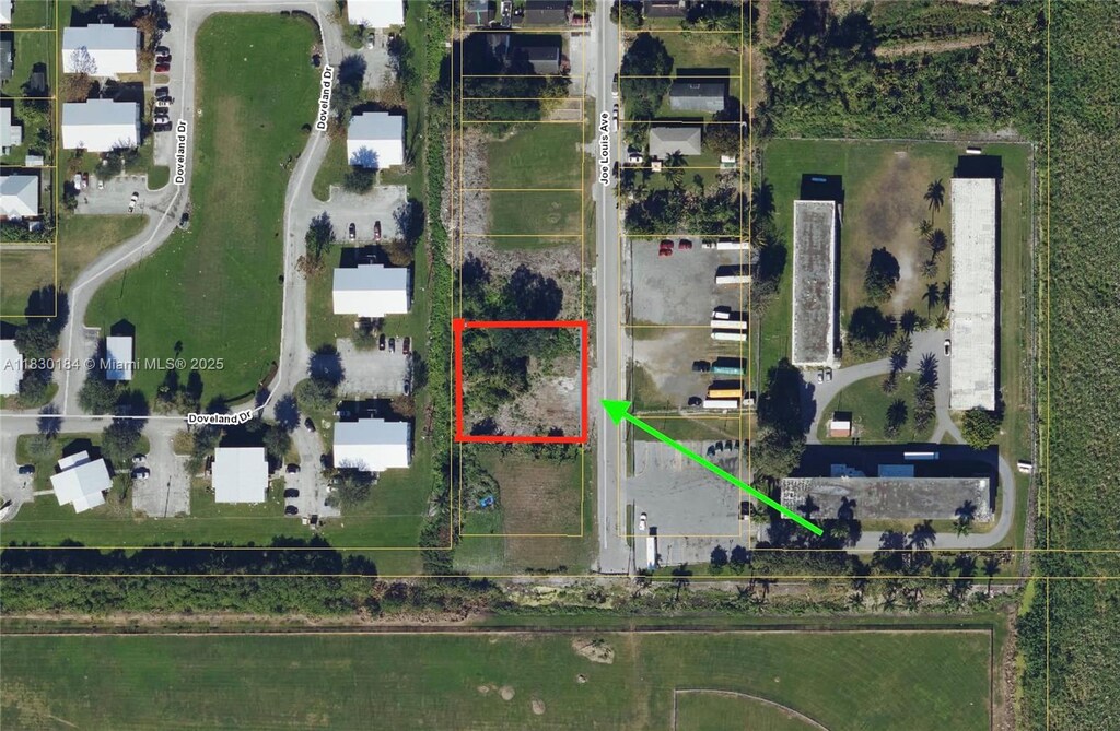 875 Joe Louis Ave, Pahokee, FL 33476 - photo 2