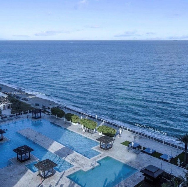 1830 S Ocean Dr Unit 3812, Hallandale Beach, FL 33009 - bird's eye view of a pool area and a large body of water