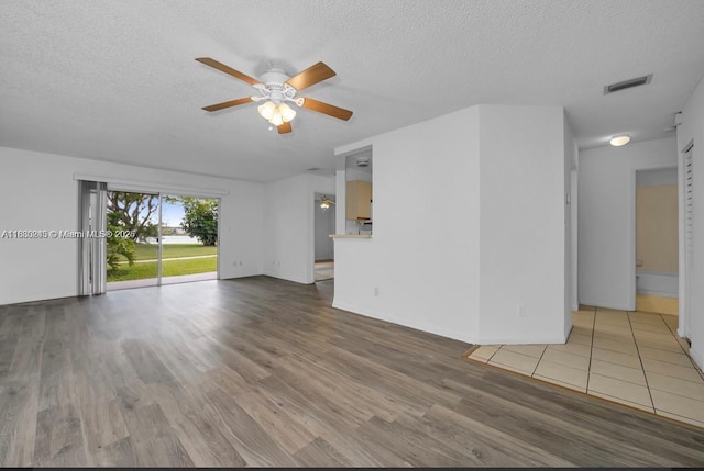 3453 NW 44th St Unit 104, Oakland Park, FL 33309 - photo 2