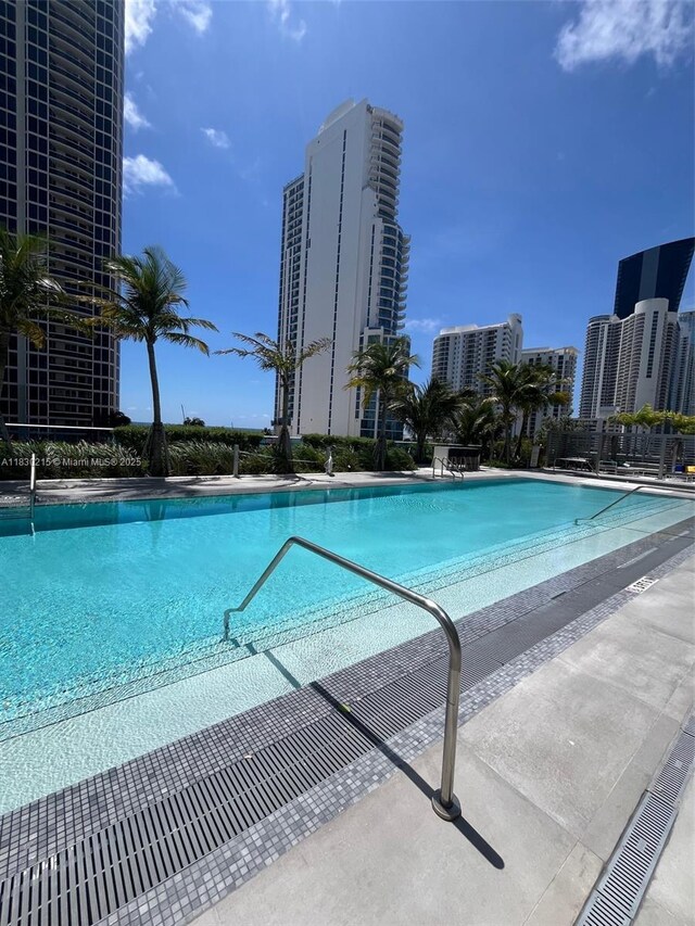 17550 Collins Ave Unit 703, Sunny Isles Beach, FL 33160 - photo 27