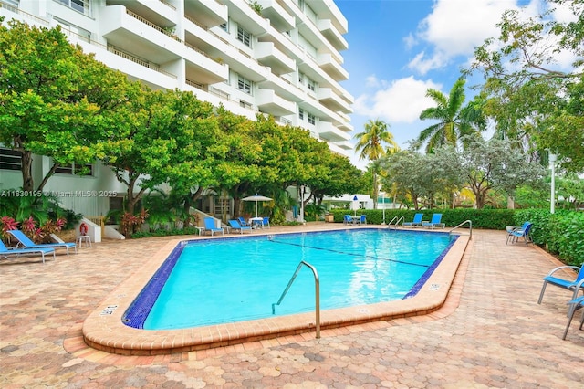 177 Ocean Lane Dr Unit 1203, Key Biscayne, FL 33149 - community pool with a patio