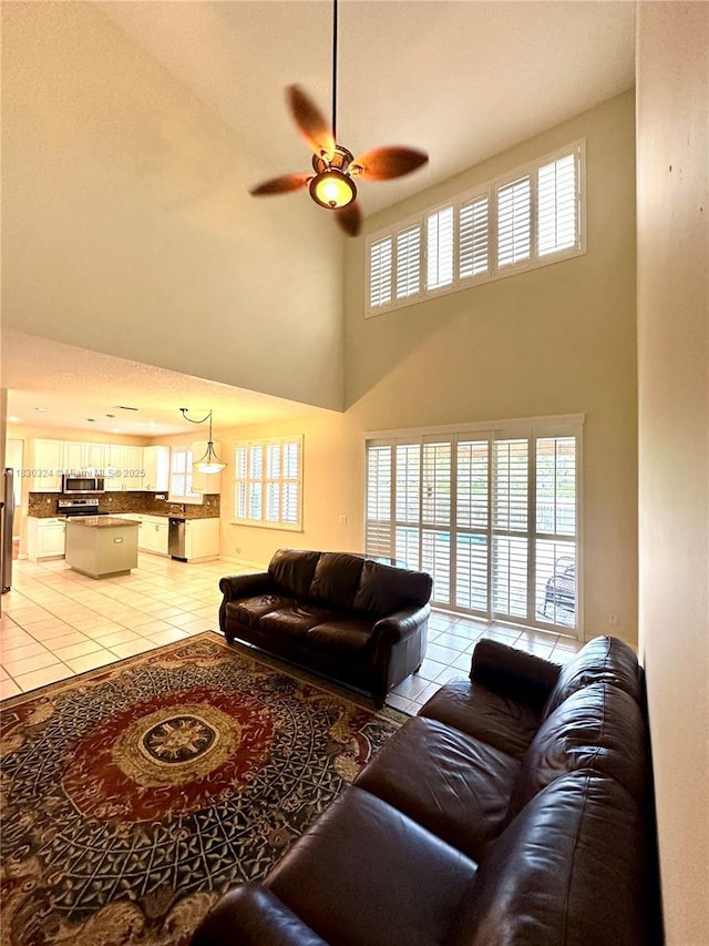 3844 Falcon Ridge Cir, Weston, FL 33331 - photo 10