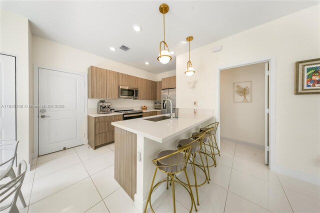8368 Central Park Blvd, Doral, FL 33166 - photo 9