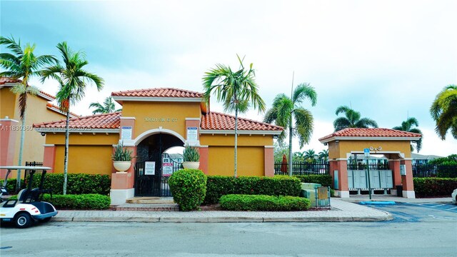 10653 SW 8th St Unit 2407, Pembroke Pines, FL 33025 - photo 25