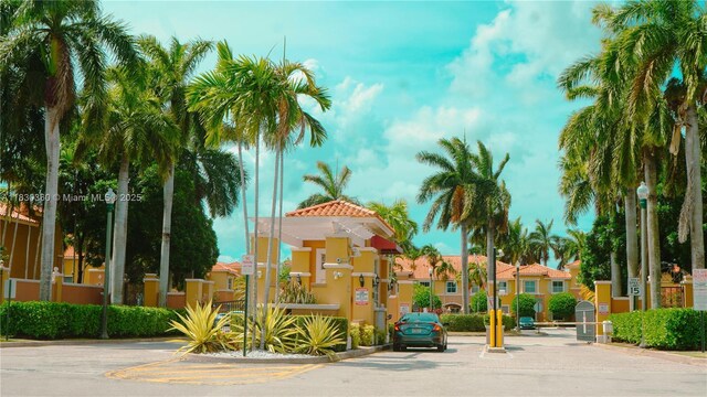 10653 SW 8th St Unit 2407, Pembroke Pines, FL 33025 - photo 27
