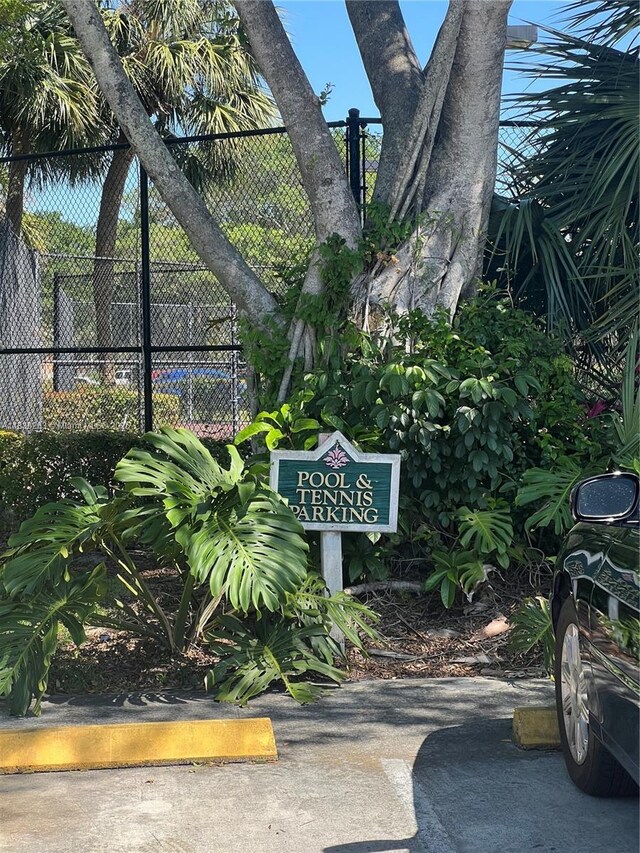 719 Mill Valley Pl, West Palm Beach, FL 33409 - exterior view