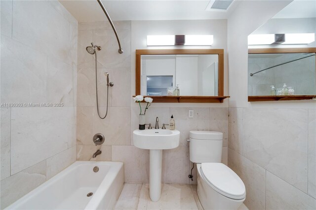 431 Gerona Ave, Coral Gables, FL 33146 - view of swimming pool