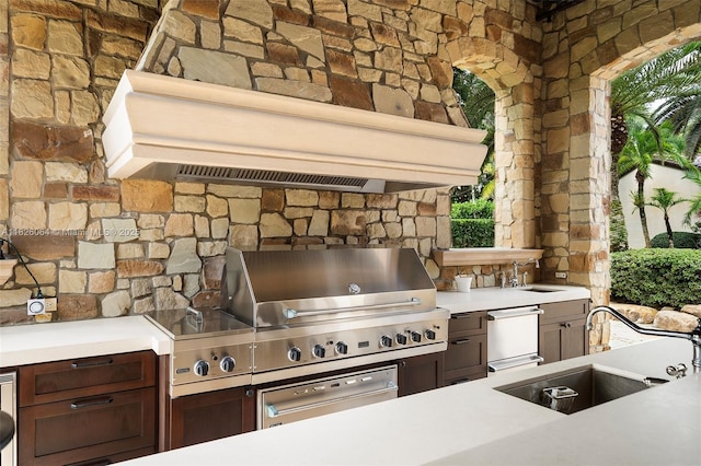 10101 SW 60th Ct, Pinecrest, FL 33156 - view of patio with exterior kitchen