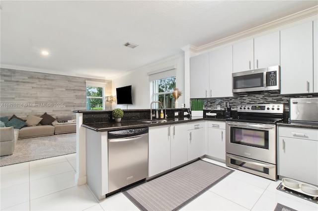 11257 NW 78th St, Doral, FL 33178 - photo 14