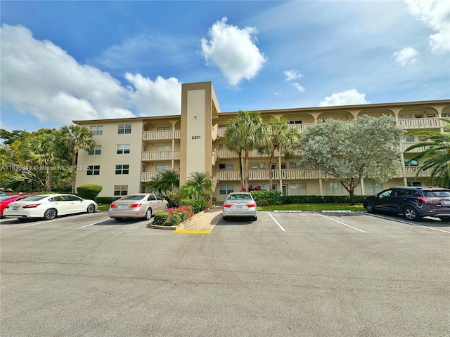 2201 Lucaya Bnd Unit D2, Coconut Creek, FL 33066 - photo 3