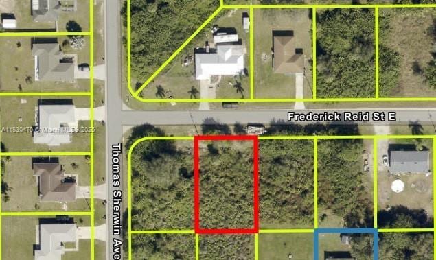 808 Frederick Reid St E, Lehigh Acres, FL 33974 - photo 1