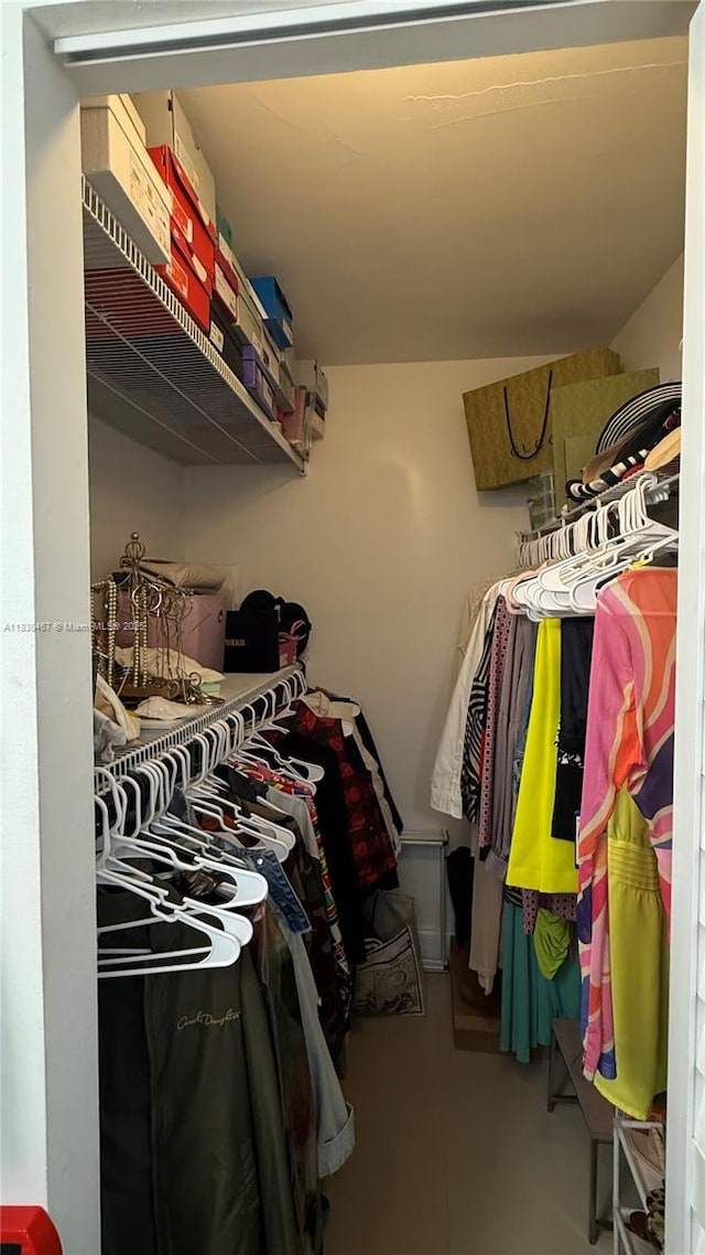 16546 NE 26th Ave Unit 4I, North Miami Beach, FL 33160 - view of spacious closet