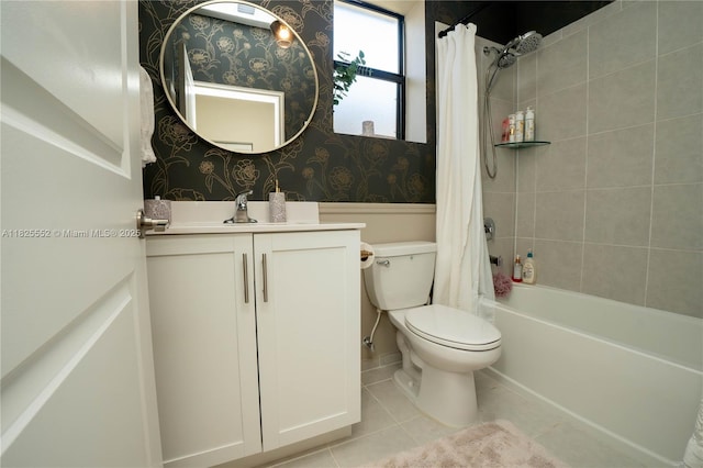 25433 SW 108th Ct, Homestead, FL 33032 - bathroom with tile patterned flooring, vanity, shower / tub combo, and wallpapered walls