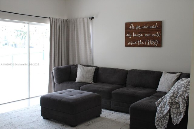 936SW 180th Ter, Pembroke Pines, FL 33029 - photo 4