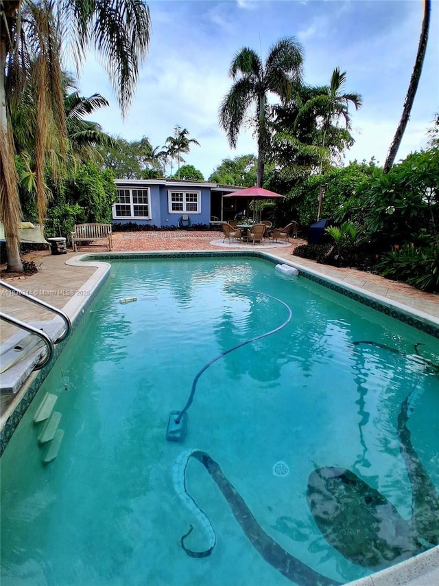 2519 Washington St, Hollywood, FL 33020 - swimming pool featuring a patio area