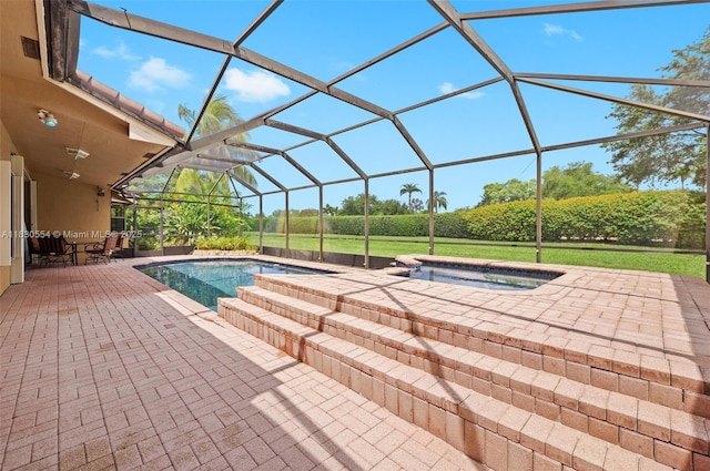 450 NW 195th Ave, Pembroke Pines, FL 33029 - outdoor pool featuring an in-ground hot tub, a patio, and glass enclosure
