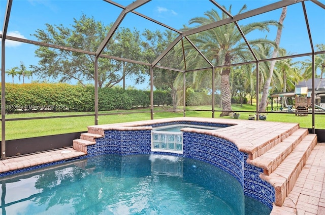 450 NW 195th Ave, Pembroke Pines, FL 33029 - swimming pool with an in-ground hot tub, a yard, glass enclosure, and a playground