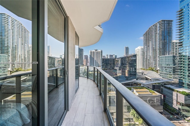 55 SW 9th St Unit 1801, Miami, FL 33130 - balcony featuring a view of city