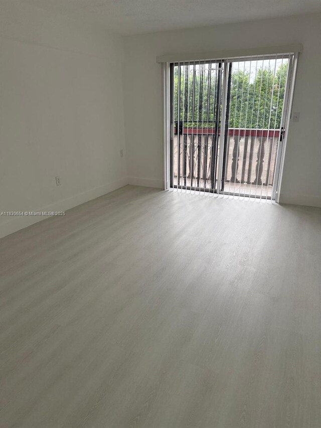 1000 W 28th St Unit 15, Hialeah, FL 33010 - photo 2