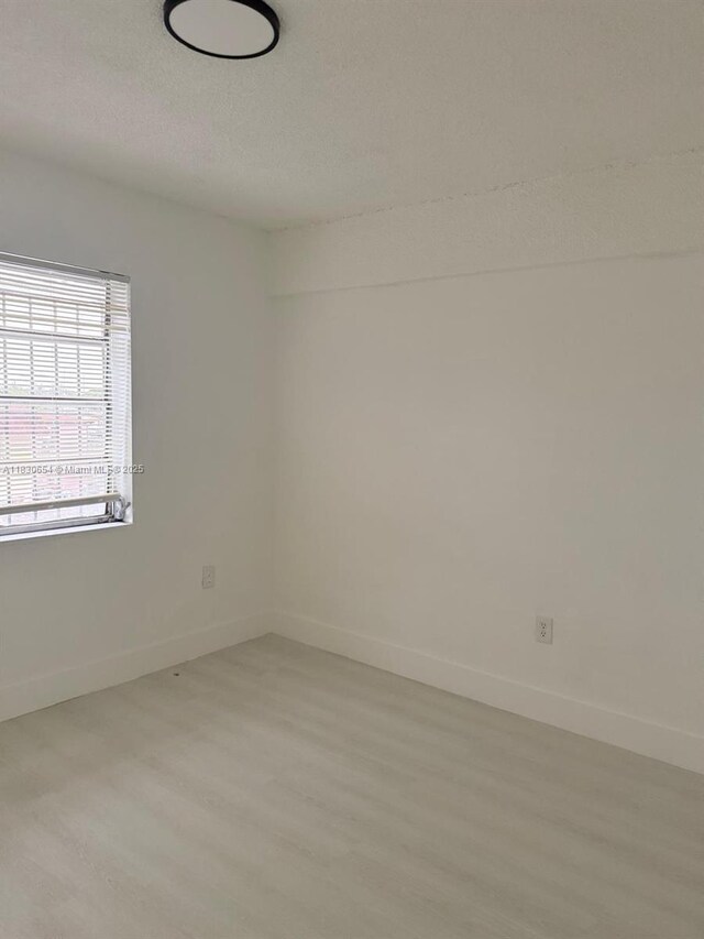 1000 W 28th St Unit 15, Hialeah, FL 33010 - photo 6