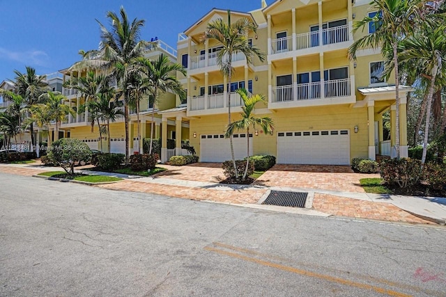 346 N Elm St Unit A-10, Hollywood, FL 33019 - photo 5