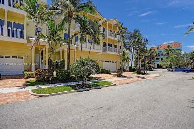 346 N Elm St Unit A-10, Hollywood, FL 33019 - photo 6