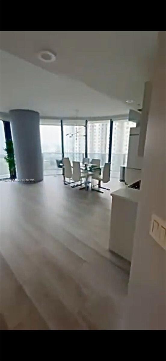 45 SW 9th St Unit 1906, Miami, FL 33130 - view of living area