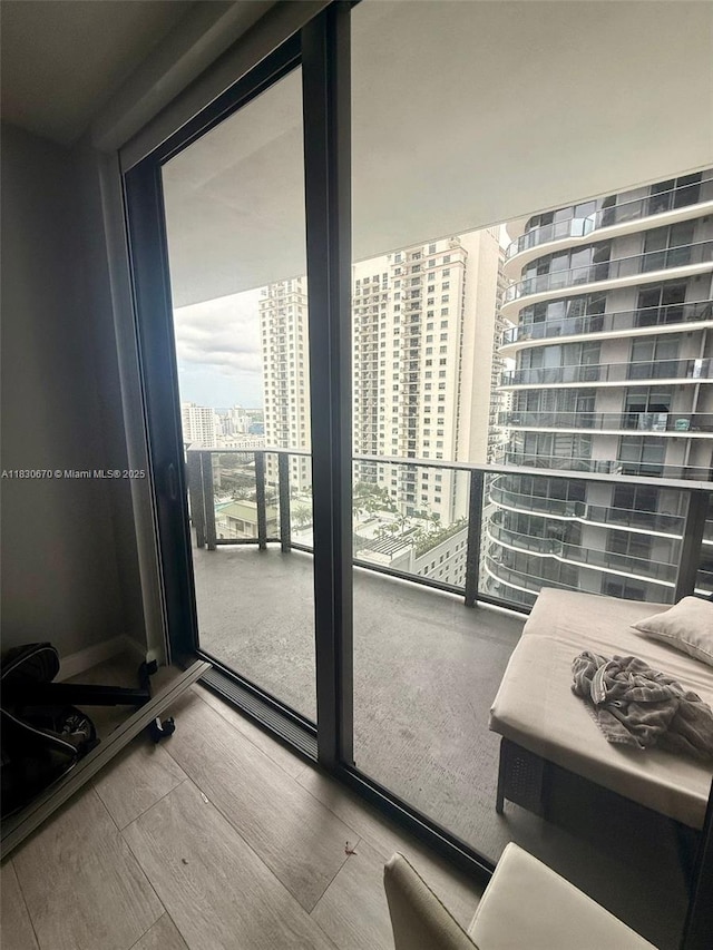 45 SW 9th St Unit 1906, Miami, FL 33130 - photo 17