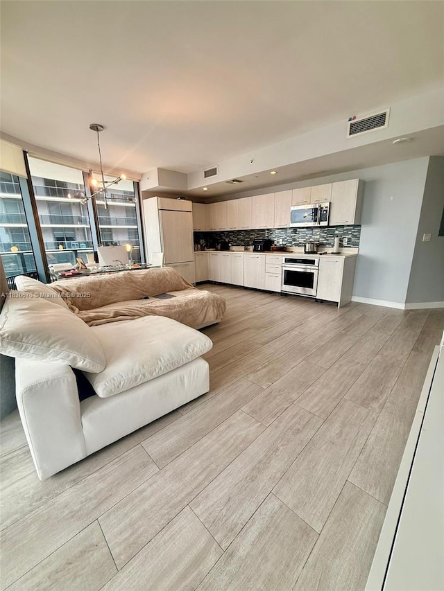 45 SW 9th St Unit 1906, Miami, FL 33130 - photo 31