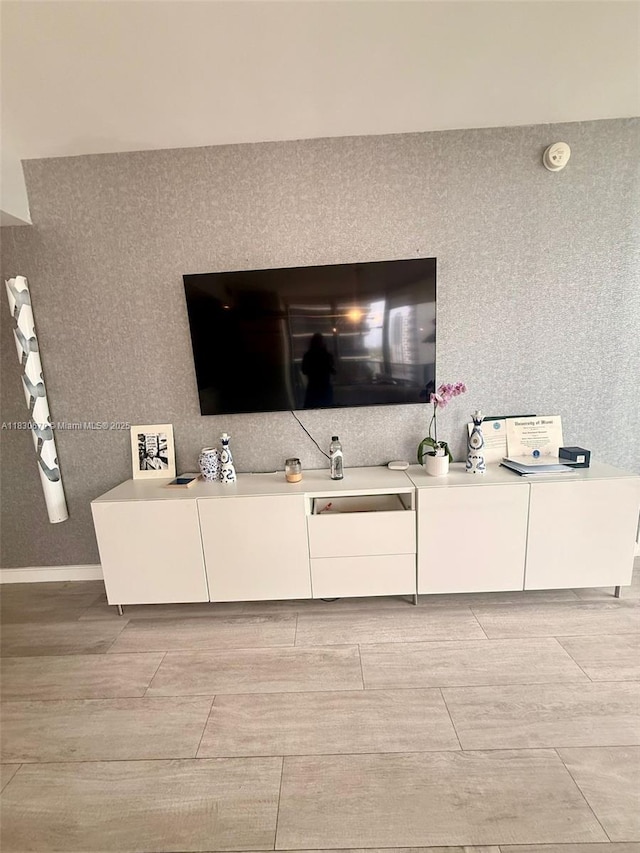 45 SW 9th St Unit 1906, Miami, FL 33130 - photo 33