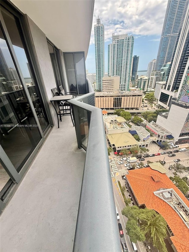 45 SW 9th St Unit 1906, Miami, FL 33130 - photo 36