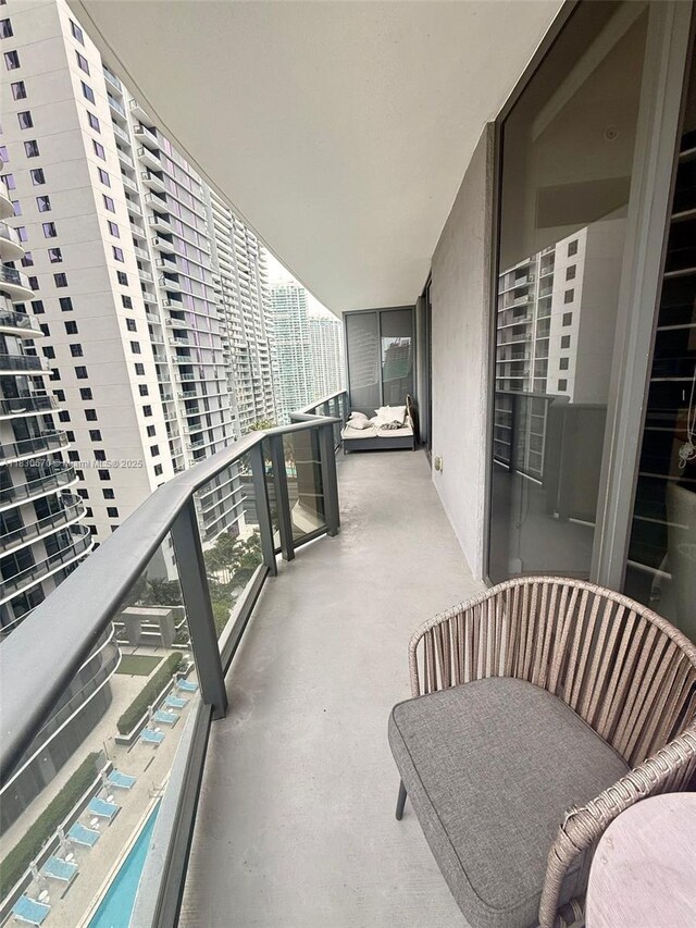 45 SW 9th St Unit 1906, Miami, FL 33130 - photo 37