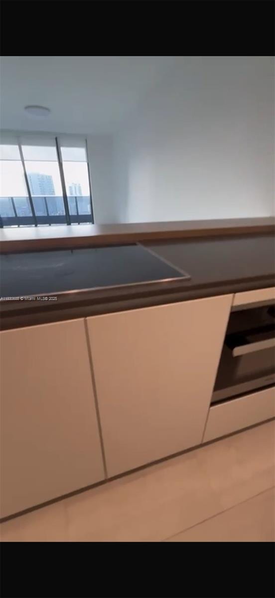 1000 Brickell Plz Unit 2008, Miami, FL 33131 - detailed view