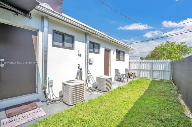 1910 NW 31st St, Miami, FL 33142 - photo 11
