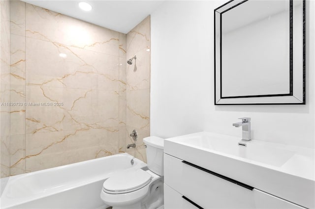 324 NW 107th Ave, Pembroke Pines, FL 33026 - full bath with vanity and shower / washtub combination