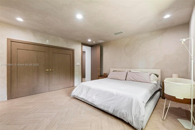 15202 SW 80th Ave, Palmetto Bay, FL 33157 - bedroom featuring recessed lighting and a closet