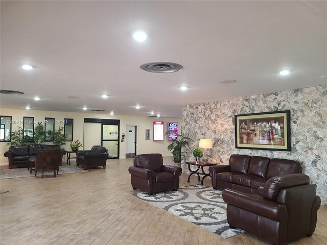 8861 Sunrise Lakes Blvd Unit 106, Sunrise, FL 33322 - photo 18