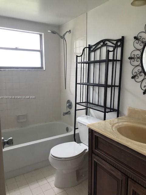 251 SW 134th Way Unit 204M, Pembroke Pines, FL 33027 - photo 13