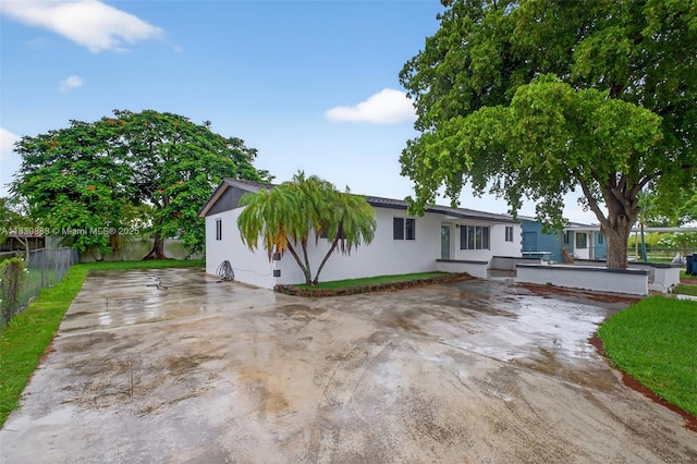 11504 SW 226th St, Miami, FL 33170 - single story home featuring stucco siding and concrete driveway
