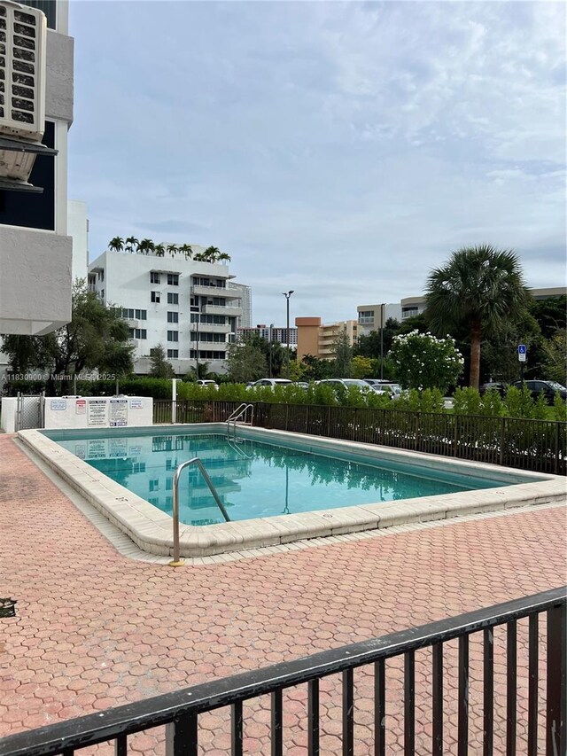 250 180th Dr Unit 205, Sunny Isles Beach, FL 33160 - photo 2