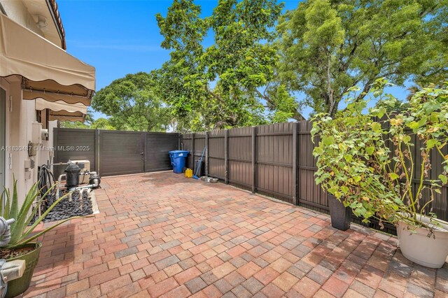6963 Seagrape Ter, Miami Lakes, FL 33014 - photo 30