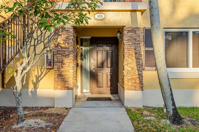 945 NE 34th Ave Unit 103, Homestead, FL 33033 - photo 4