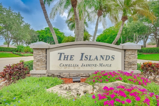1212 Camellia Ln, Weston, FL 33326 - photo 7
