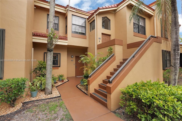 15501 Miami Lakeway N Unit 106, Miami Lakes, FL 33014 - photo 2