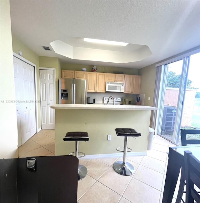 10607 SW 6th St Unit 1006, Pembroke Pines, FL 33025 - photo 4